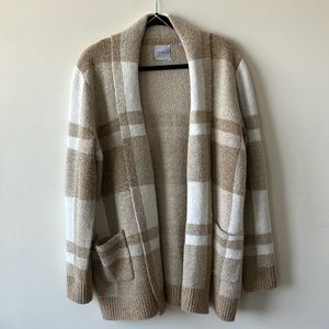 Cyrus Oversized Neutral Plaid Long Sleeve Sweater with Pockets Size M